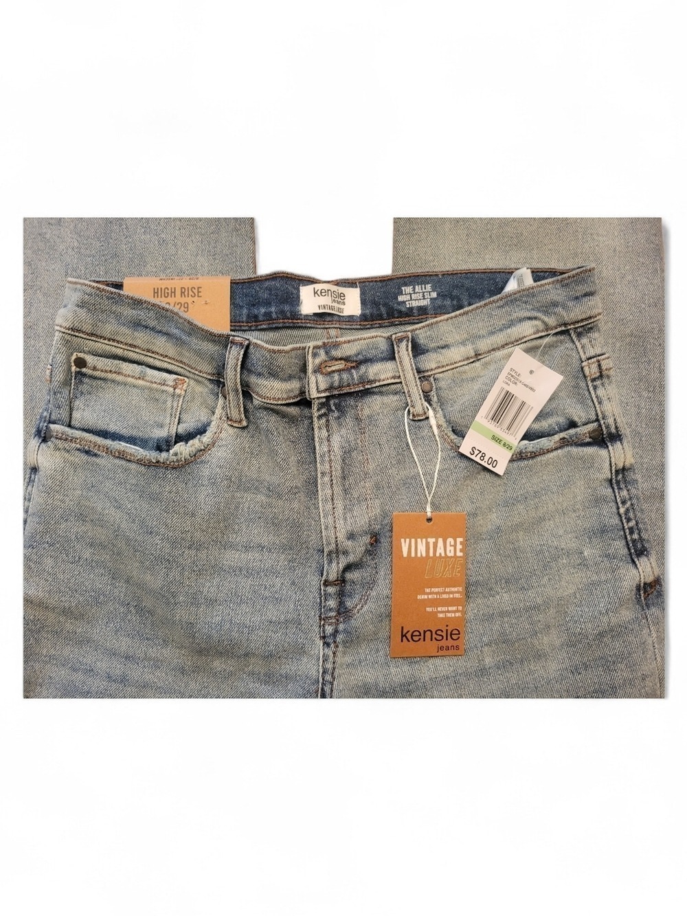 Kensie Straight Jeans in Light Blue Denim